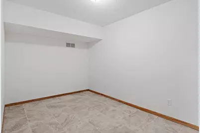 3901 Foxglove Court N, Brooklyn Park, MN 55443 - Photo 77