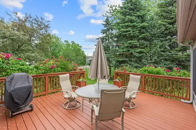 3901 Foxglove Court N, Brooklyn Park, MN 55443 - Photo 13
