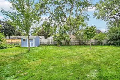 8438 Park Avenue S, Bloomington, MN 55420 - Photo 39
