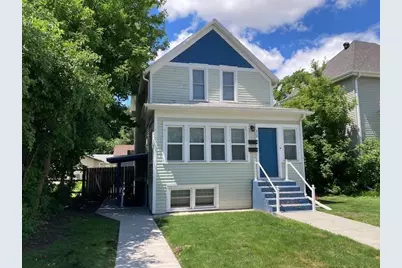 910 7th Street N, Fargo, ND 58102 - Photo 1
