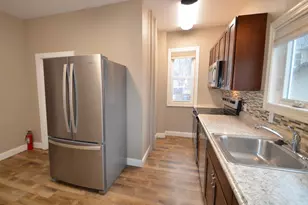 910 7th St N, Fargo, ND 58102 - Photo 29
