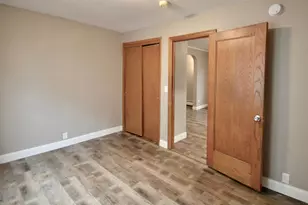 910 7th St N, Fargo, ND 58102 - Photo 7
