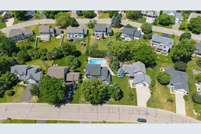 1860 Spinaker Drive, Woodbury, MN 55125 - Photo 35