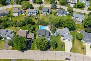 1860 Spinaker Dr, Woodbury, MN 55125 - Photo 35