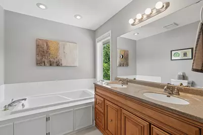 1860 Spinaker Drive, Woodbury, MN 55125 - Photo 25
