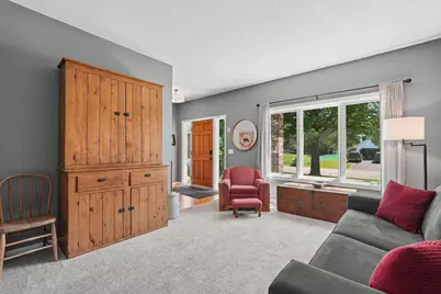 1860 Spinaker Drive, Woodbury, MN 55125 - Photo 15