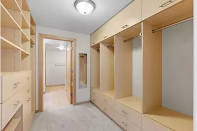 215 10th Avenue S #533, Minneapolis, MN 55415 - Photo 15