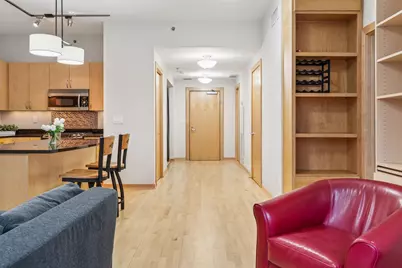 215 10th Avenue S #533, Minneapolis, MN 55415 - Photo 15