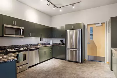 215 10th Avenue S #533, Minneapolis, MN 55415 - Photo 37