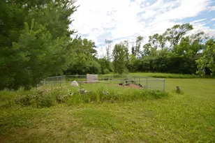 28615 Quail Rd, Shafer, MN 55074 - Photo 9