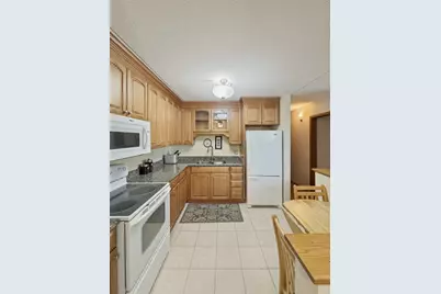 2601 Kenzie Terrace #230, Saint Anthony, MN 55418 - Photo 5