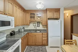 2601 Kenzie Terrace, Saint Anthony, MN 55418 - Photo 5