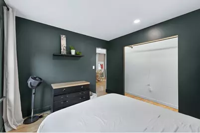 1069 Minnehaha Avenue W, Saint Paul, MN 55104 - Photo 17