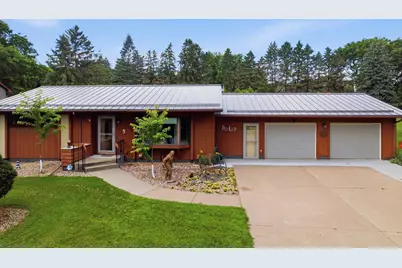 413 Orchard View Drive, La Crescent, MN 55947 - Photo 1