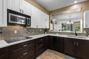 11692 Langford Cir, Burnsville, MN 55337 - Photo 9