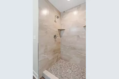 2321 17th Avenue E, North Saint Paul, MN 55109 - Photo 23