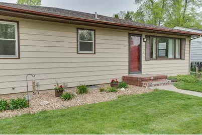 1821 16th Street S, Moorhead, MN 56560 - Photo 5