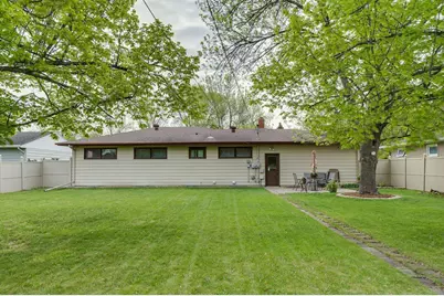1821 16th Street S, Moorhead, MN 56560 - Photo 39