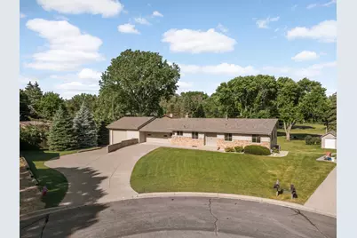112 Mayo Drive, Burnsville, MN 55337 - Photo 39
