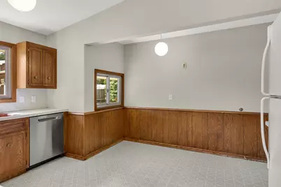 112 Mayo Drive, Burnsville, MN 55337 - Photo 15