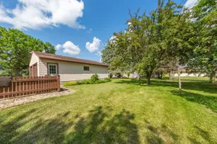 112 4th St S, Gaylord, MN 55334 - Photo 33