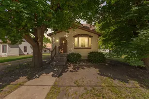 112 4th St S, Gaylord, MN 55334 - Photo 3
