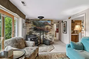 1140 Harbor Ln N, Plymouth, MN 55447 - Photo 9