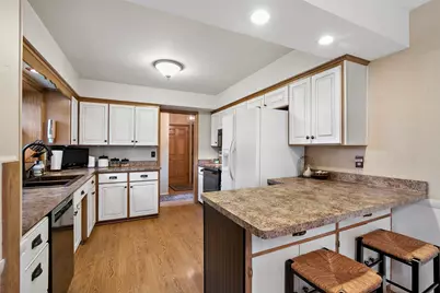 1020 W 107th Street, Bloomington, MN 55431 - Photo 13