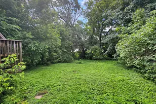 168 Acker St E, Saint Paul, MN 55117 - Photo 9