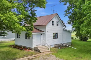 104 N Secor St, Bricelyn, MN 56014 - Photo 17