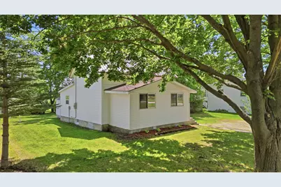 104 N Secor Street, Bricelyn, MN 56014 - Photo 19