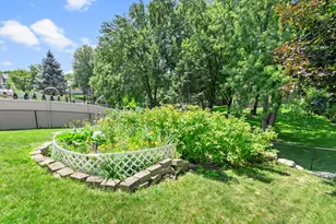 4629 Weston Hills Dr, Eagan, MN 55123 - Photo 69