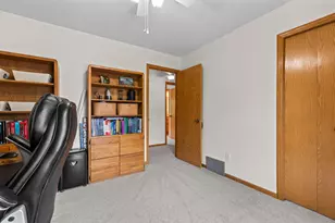4629 Weston Hills Dr, Eagan, MN 55123 - Photo 47