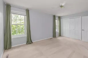5501 Golfview Ave N, Oakdale, MN 55128 - Photo 27
