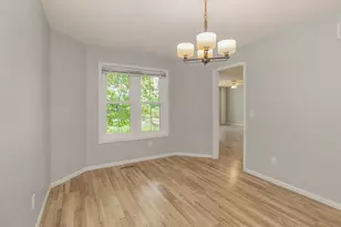 5501 Golfview Ave N, Oakdale, MN 55128 - Photo 13