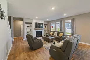 8622 Platinum Cove, Woodbury, MN 55129 - Photo 11