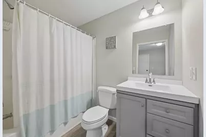 950 Cessna Drive, New Brighton, MN 55112 - Photo 9