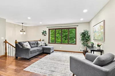 13216 Parkwood Drive, Burnsville, MN 55337 - Photo 5