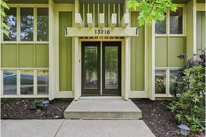 13216 Parkwood Drive, Burnsville, MN 55337 - Photo 19