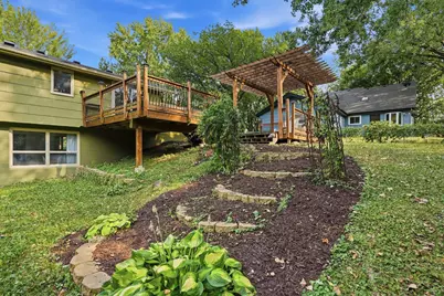 13216 Parkwood Drive, Burnsville, MN 55337 - Photo 15