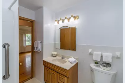 1957 Payne Avenue, Maplewood, MN 55117 - Photo 17