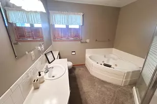 1010 S Shore Dr, Worthington, MN 56187 - Photo 25