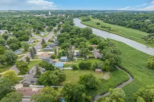 1193 River Rd, Windom, MN 56101 - Photo 17