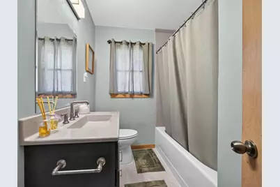 1525 11th Avenue NE, Rochester, MN 55906 - Photo 11