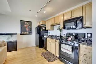 929 Portland Ave, Minneapolis, MN 55404 - Photo 5