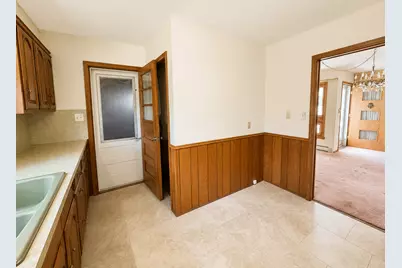 1702 3rd Avenue NW, Austin, MN 55912 - Photo 9