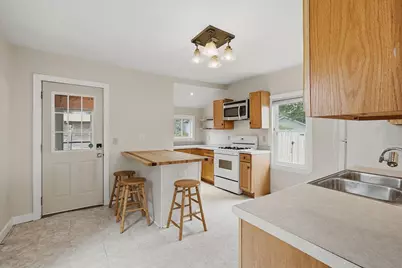 234 Sidney Street E, Saint Paul, MN 55107 - Photo 15
