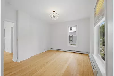 234 Sidney Street E, Saint Paul, MN 55107 - Photo 5