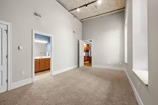 300 Wall St, Saint Paul, MN 55101 - Photo 17