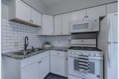 2954 Queen Avenue N, Minneapolis, MN 55411 - Photo 15